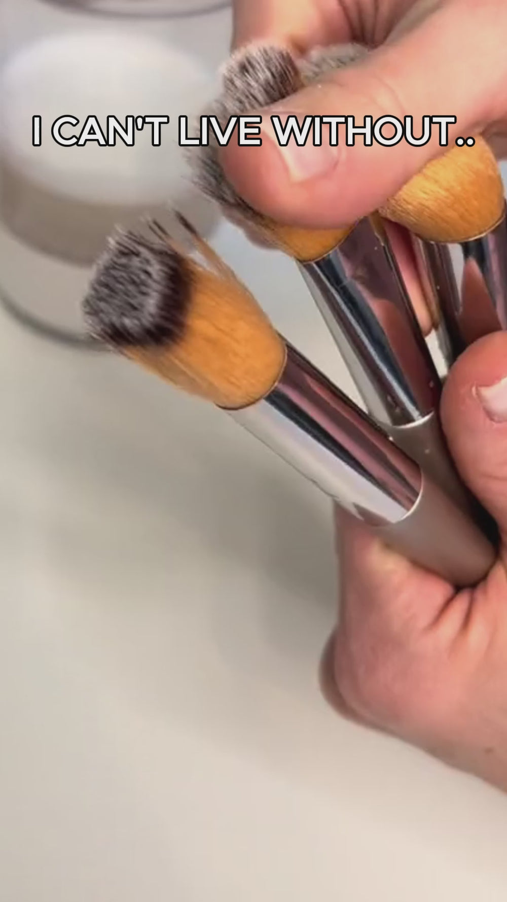 Watch the Portable Brush Cleaner in action. A fast and easy-to-use tool that saves time, improves hygiene, and simplifies brush maintenance.